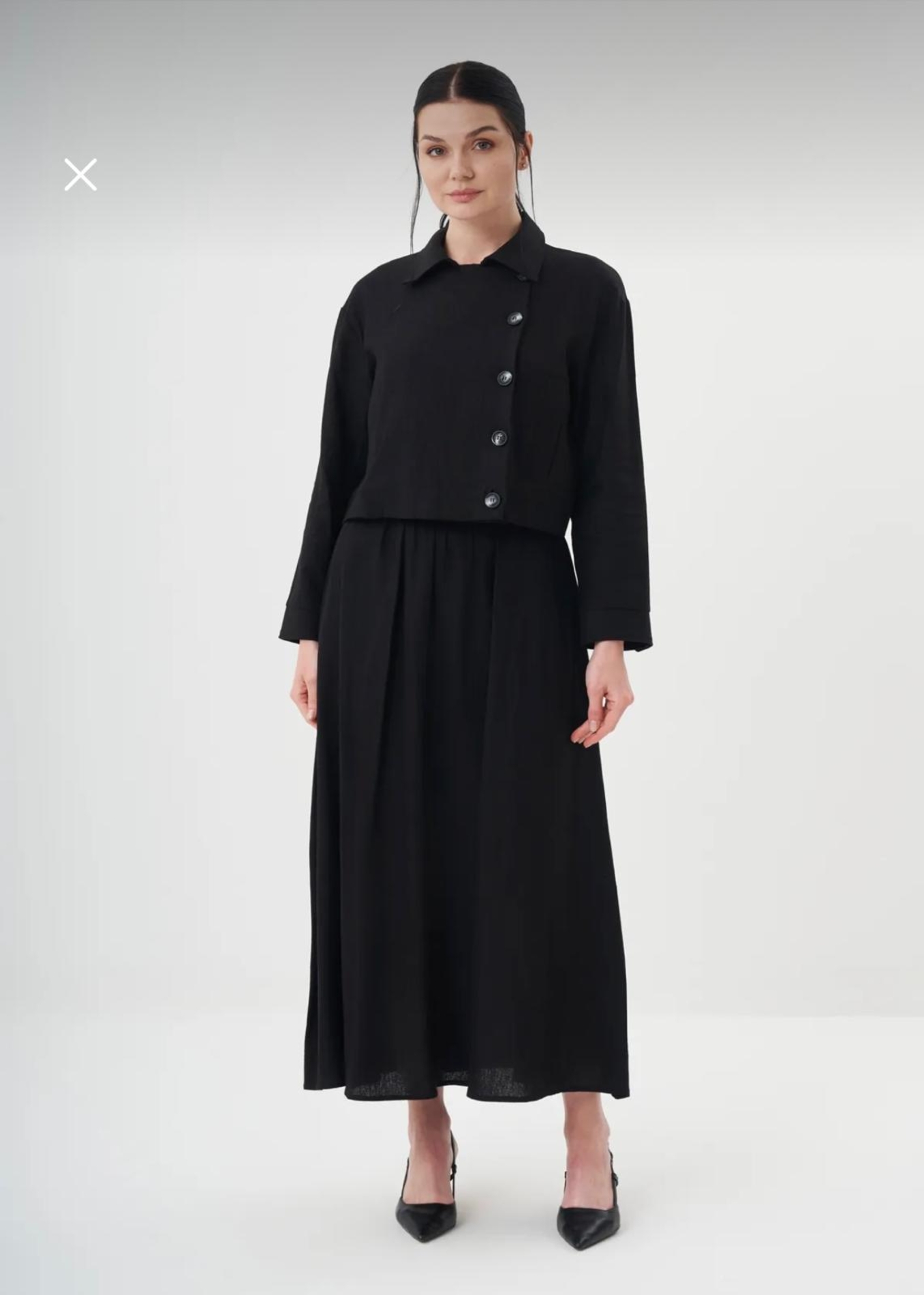 Resim DÜĞMELİ ETEKLİ TAKIM